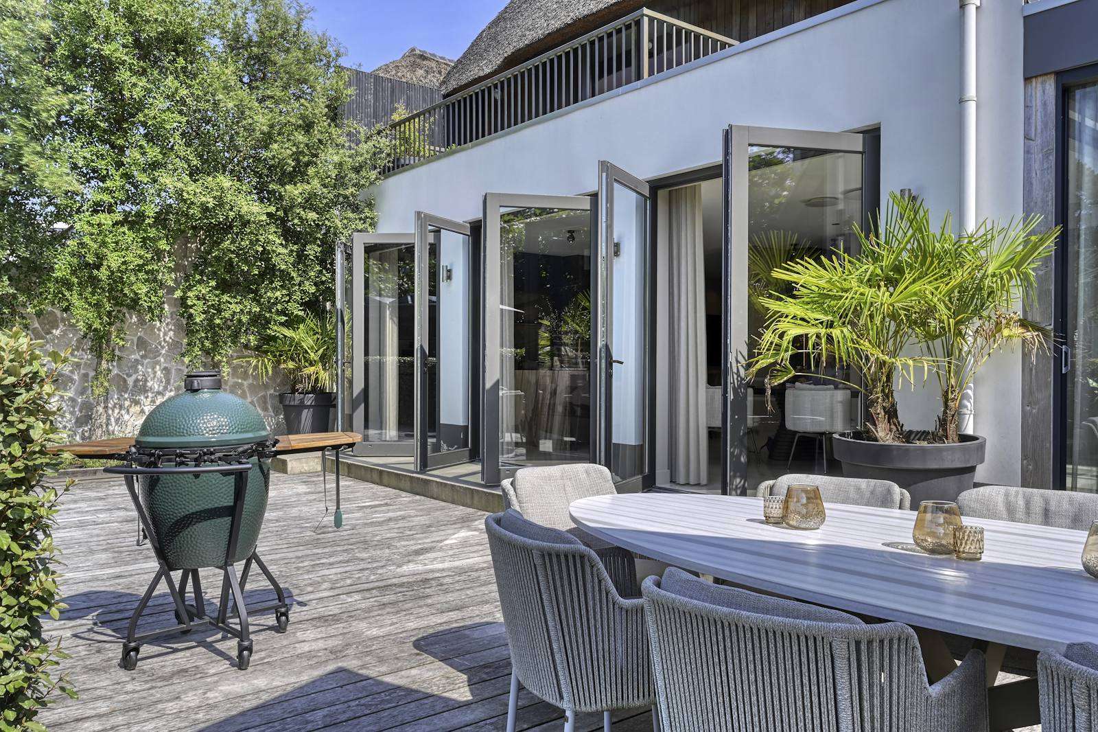 nieuwbouwvilla, Solid Surface International, Where light, tranquillity and luxury converge, The Art of Living