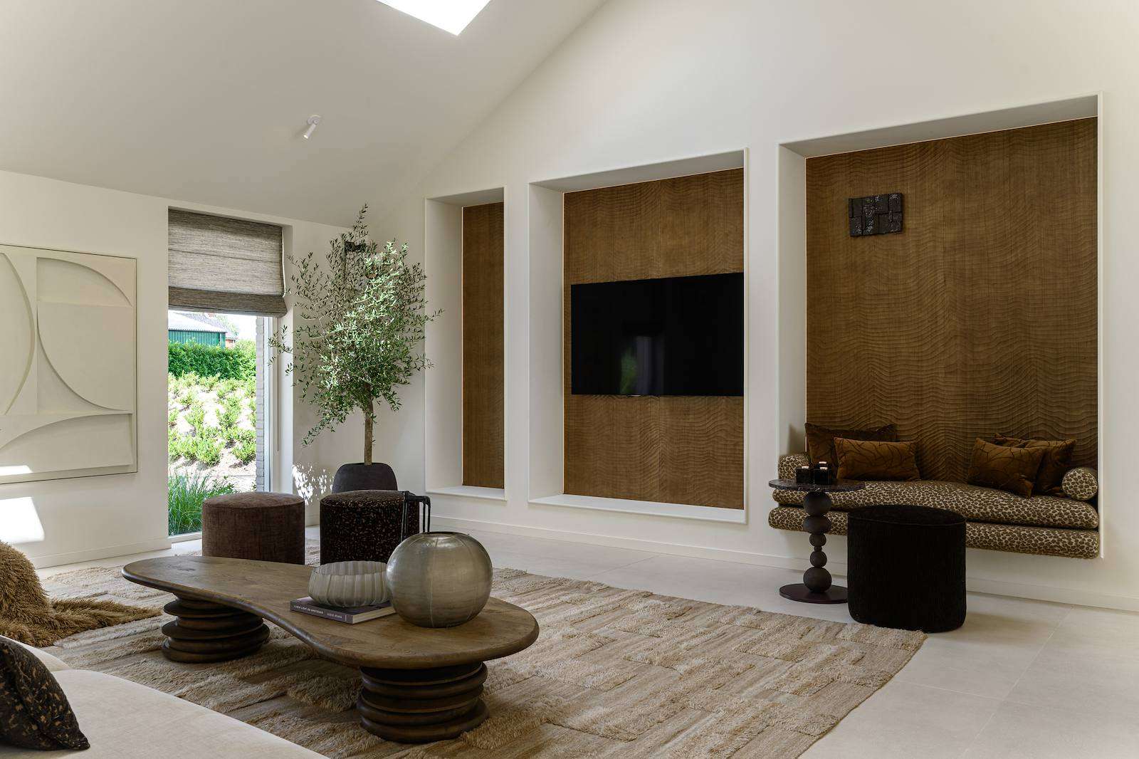 kubuswoning, v2 Atelier Delonne, All attention to the interior: Living in your own design, The Art of Living