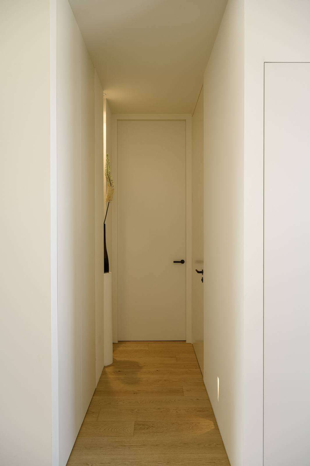 kubuswoning, v2 Atelier Delonne, All attention to the interior: Living in your own design, The Art of Living