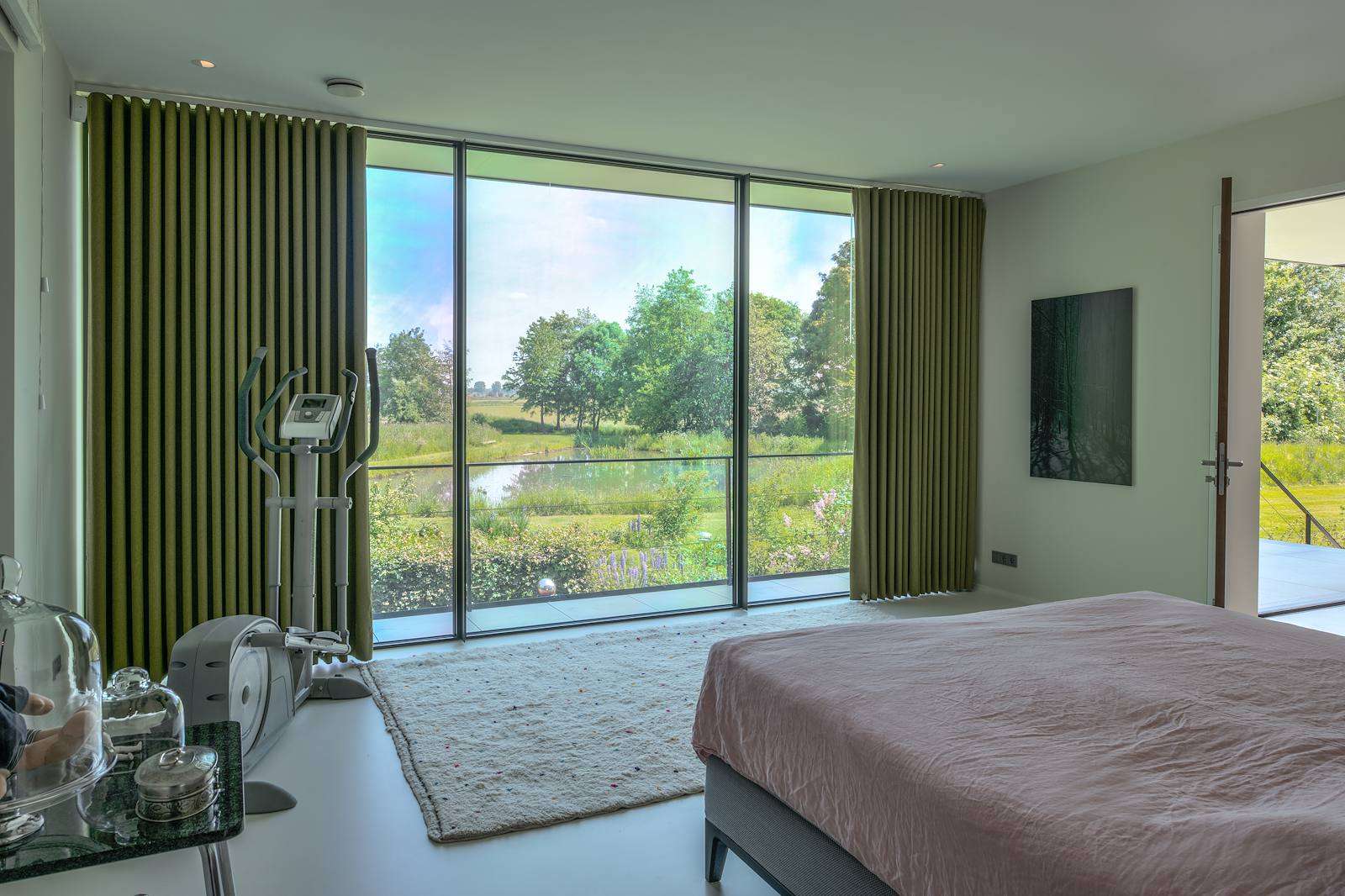 paradijslijk wonen, Westeneng Architectuur, Paradise living: A gem by the Maas, The Art of Living