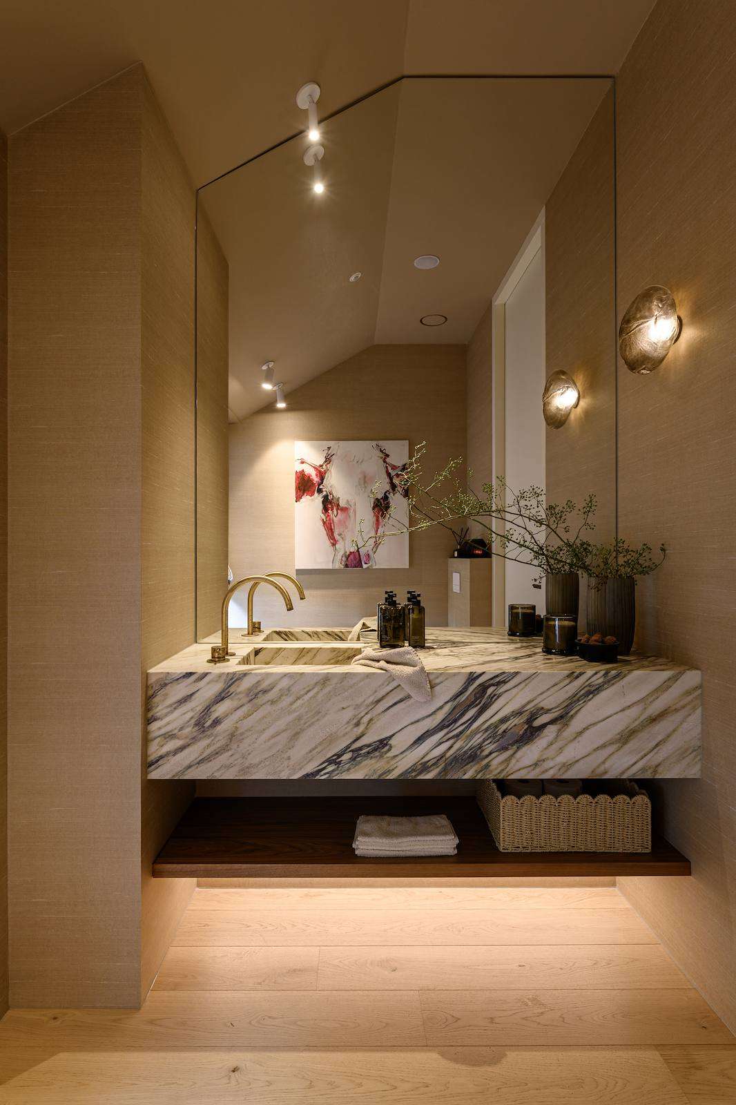 kubuswoning, v2 Atelier Delonne, All attention to the interior: Living in your own design, The Art of Living