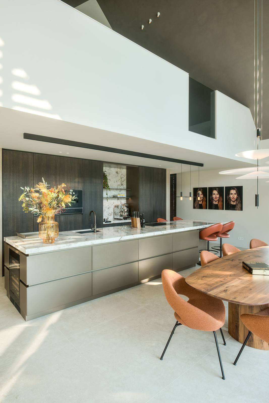 luxe villa, Siebers Groep en Bob Romijnders, Contemporary luxury villa in the rural landscape, The Art of Living